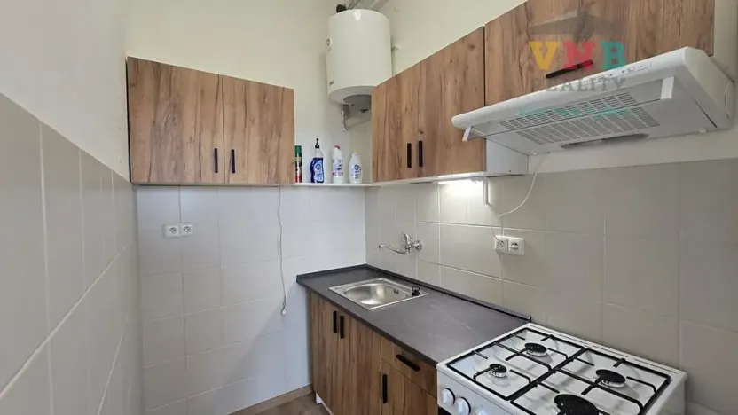 Pronájem bytu 1+kk, Prostějov, Svatoplukova, 28 m2