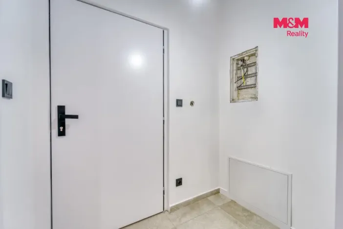Pronájem bytu 2+kk, Tlučná, Tlučenská kolonie, 40 m2
