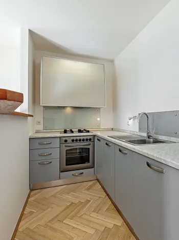 Prodej bytu 2+kk, Praha - Vršovice, Černomořská, 63 m2