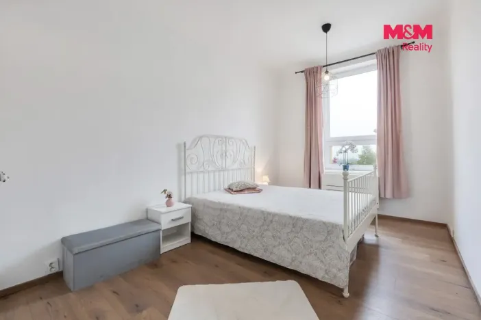 Prodej bytu 2+1, Králův Dvůr - Počaply, Plzeňská, 67 m2