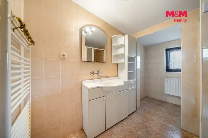 Prodej rodinného domu, Krásné Údolí, 220 m2