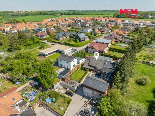 Prodej rodinného domu, Drahelčice, Malá Strana, 180 m2