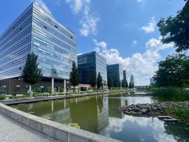 Pronájem kanceláře, Brno - Štýřice, Holandská, 70 m2