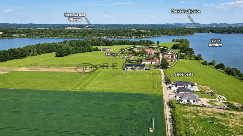 Prodej pozemku pro bydlení, Pištín, 718 m2