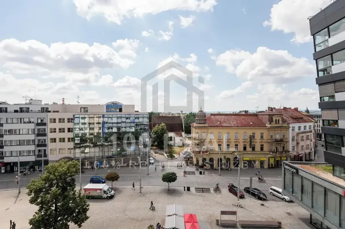 Pronájem bytu 2+kk, Pardubice, třída Míru, 53 m2