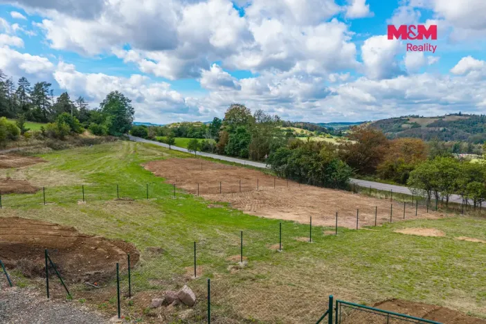 Pronájem zahrady, Milešov, 770 m2
