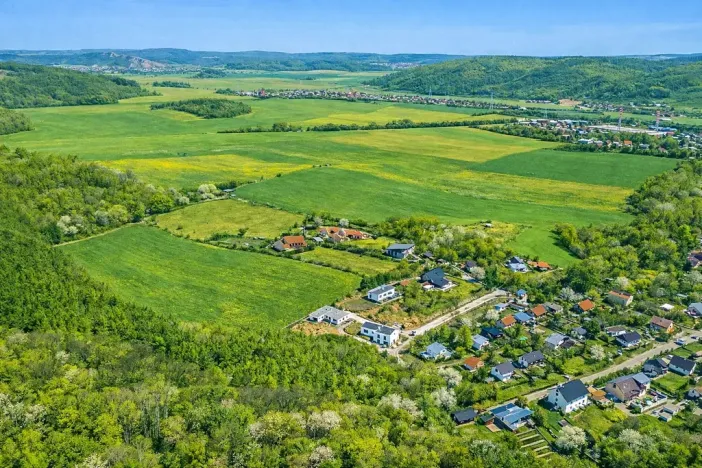 Prodej podílu pozemku pro bydlení, Veverská Bítýška, 6811 m2