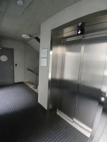 Pronájem bytu 1+kk, Praha - Košíře, Hlaváčkova, 25 m2