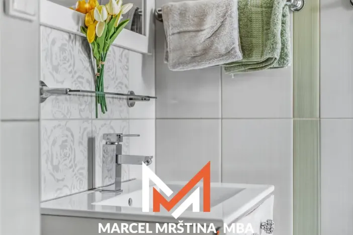 Pronájem bytu 1+kk, Náchod, Pražská, 27 m2