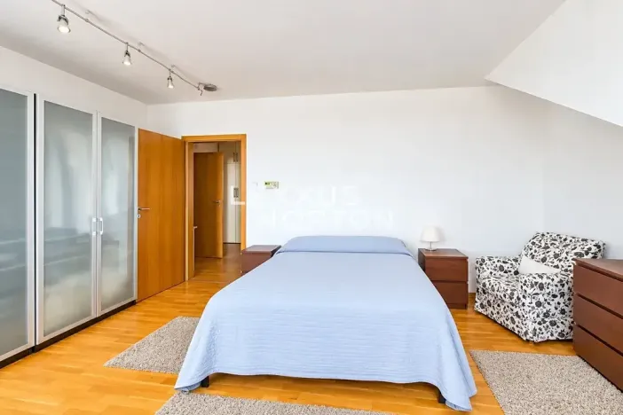 Pronájem bytu 4+kk, Praha - Břevnov, Závěrka, 153 m2