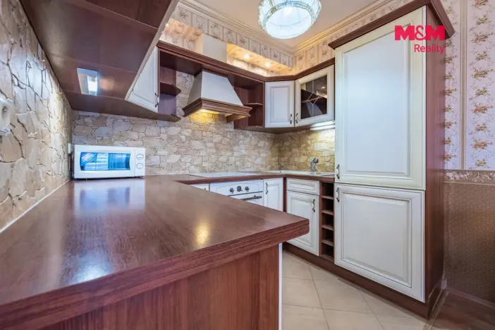 Pronájem bytu 2+kk, Praha - Horní Měcholupy, Hornoměcholupská, 60 m2