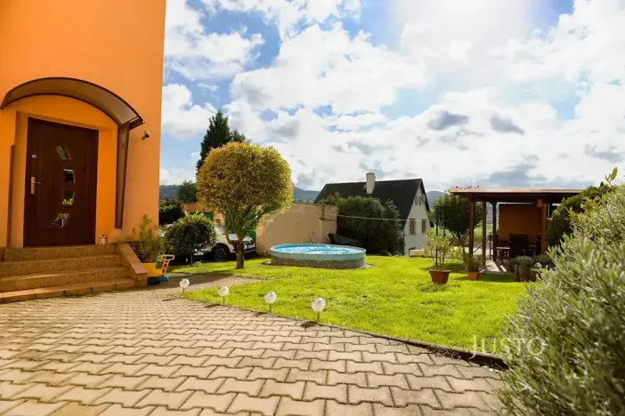 Prodej bytu 3+kk, Děčín, Vilsnická, 92 m2