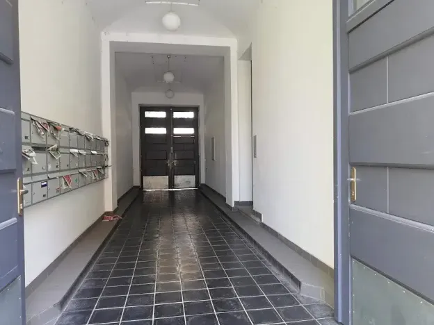 Pronájem bytu 3+kk, Praha - Holešovice, Na Maninách, 54 m2
