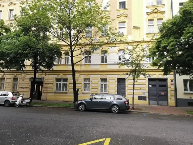 Pronájem bytu 3+kk, Praha - Holešovice, Na Maninách, 54 m2