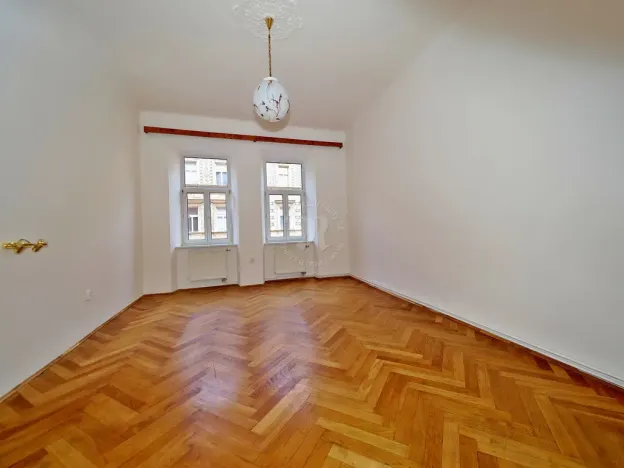 Prodej bytu 2+kk, Praha - Smíchov, Klicperova, 57 m2