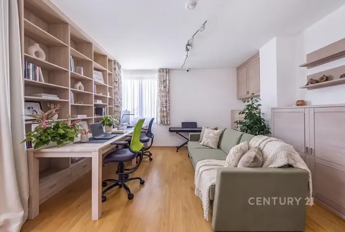Pronájem rodinného domu, Bašť, Břežanská, 246 m2