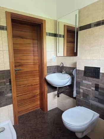 Prodej rodinného domu, Husinec, Hlavní, 155 m2