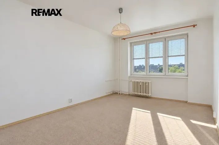 Prodej bytu 2+1, Praha - Strašnice, Černokostelecká, 51 m2