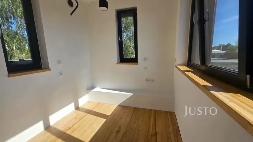 Pronájem kanceláře, Písek, Za Nádražím, 85 m2