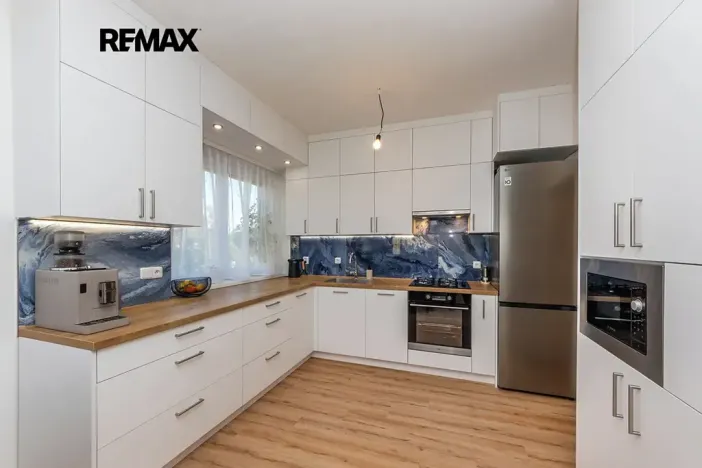Prodej bytu 3+kk, Praha - Kobylisy, Horňátecká, 78 m2