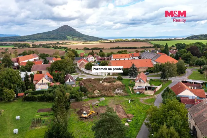 Prodej pozemku pro bydlení, Velemín - Březno, 608 m2