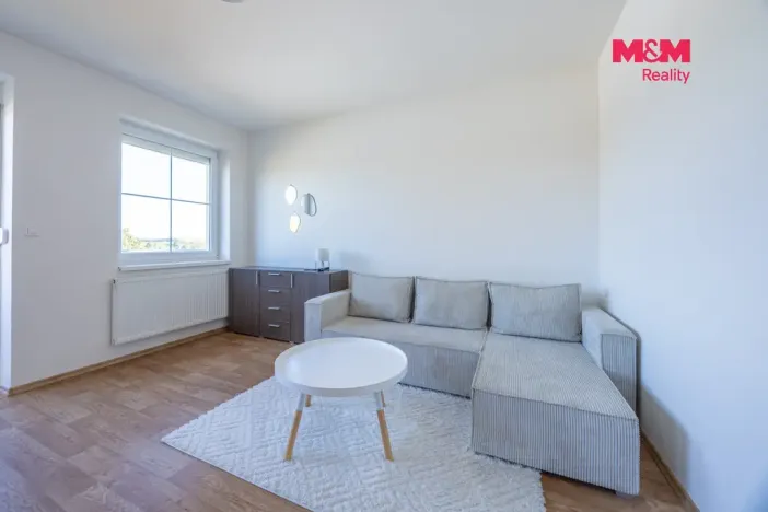Pronájem bytu 4+1, Domažlice - Hořejší Předměstí, Petrovická, 89 m2