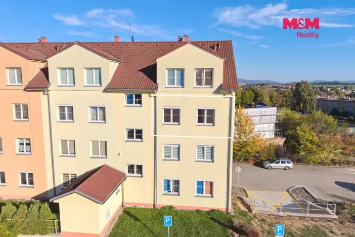 Pronájem bytu 4+1, Domažlice - Hořejší Předměstí, Petrovická, 89 m2