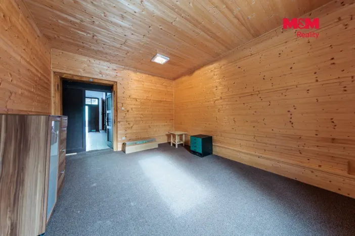 Prodej výrobních prostor, Nejdek, Závodu míru, 2388 m2