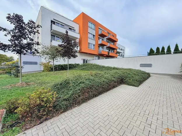 Prodej bytu 1+kk, Praha - Letňany, Hlučkova, 39 m2