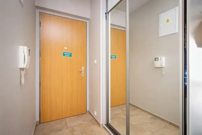 Pronájem bytu 3+kk, Praha, Hudečkova, 84 m2