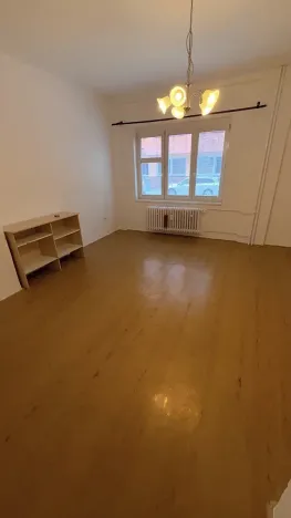 Pronájem bytu 2+kk, Pardubice, Sladkovského, 45 m2
