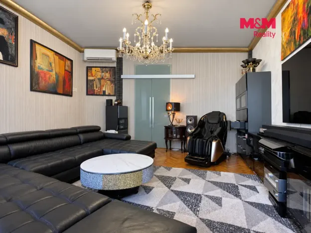 Prodej bytu 3+1, Praha - Žižkov, Víta Nejedlého, 78 m2