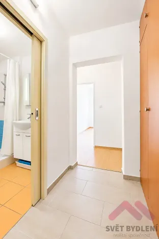 Pronájem bytu 2+kk, Praha - Háje, Hekrova, 42 m2