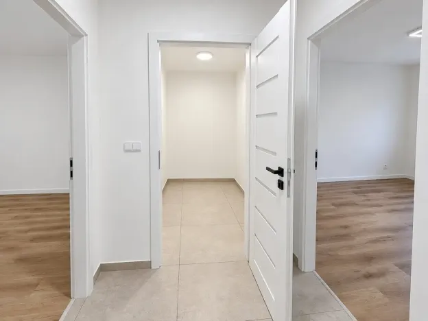 Pronájem bytu 3+1, Praha - Letňany, Tupolevova, 72 m2