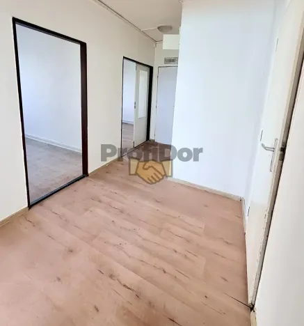 Prodej bytu 3+1, Kopřivnice, Francouzská, 73 m2