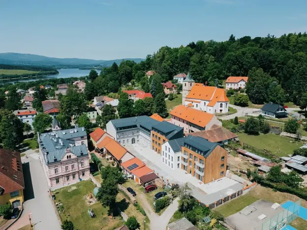 Prodej bytu 3+kk, Horní Planá, Náměstí, 83 m2