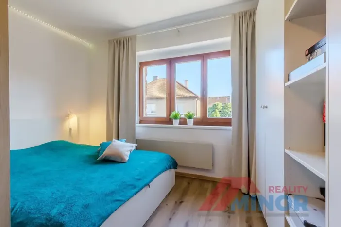 Prodej bytu 1+1, Buštěhrad, Sladkovského, 42 m2