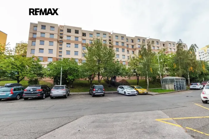 Prodej bytu 3+1, Praha - Modřany, Platónova, 73 m2