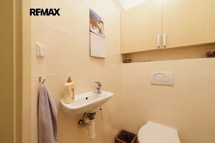 Prodej bytu 2+1, Praha - Dolní Měcholupy, Za zahradami, 85 m2