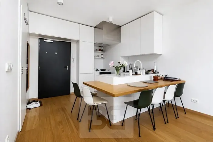 Prodej bytu 2+kk, Praha - Holešovice, V háji, 46 m2