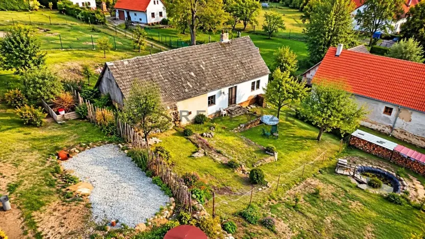 Prodej chalupy, Benešov nad Černou, 151 m2