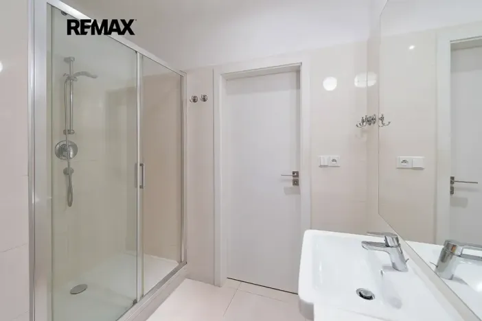 Prodej bytu 2+kk, Praha - Vršovice, 28. pluku, 51 m2