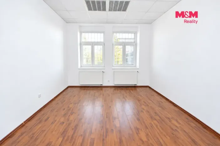Pronájem obchodního prostoru, Praha - Prosek, Prosecká, 56 m2