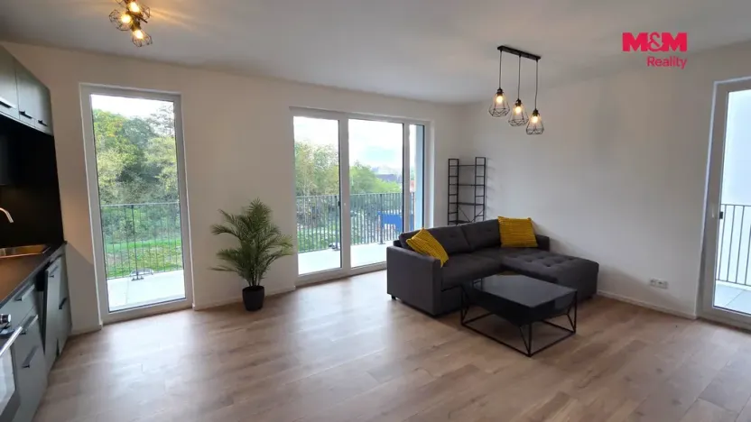 Pronájem bytu 2+kk, Kladno, Engerth, 61 m2