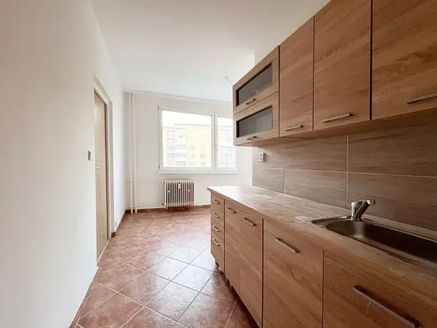 Pronájem bytu 3+1, Chomutov, Jirkovská, 79 m2