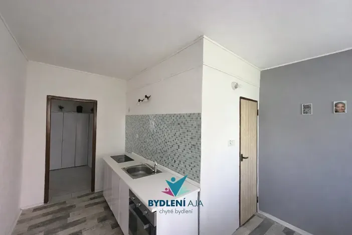 Prodej bytu 2+1, Krupka, Karla Čapka, 62 m2
