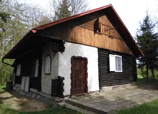 Dražba chaty, Nasavrky, 64 m2