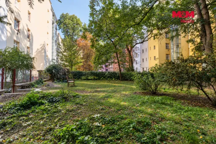 Pronájem bytu 1+1, Praha - Žižkov, Kubelíkova, 63 m2