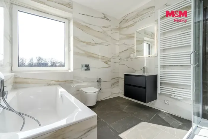 Prodej bytu 3+kk, Klínec, 106 m2