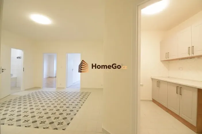 Pronájem bytu 3+kk, Praha - Nusle, U gymnázia, 91 m2